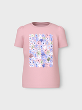 Lade das Bild in den Galerie-Viewer, NMFHELLAS T-Shirts &amp; Tops - Parfait Pink
