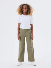 Lade das Bild in den Galerie-Viewer, NKFROSE Trousers - Deep Lichen Green
