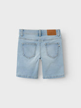 Lade das Bild in den Galerie-Viewer, NKMSILAS Shorts - Light Blue Denim
