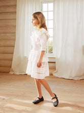 Lade das Bild in den Galerie-Viewer, NKFFATIDIA Dresses - Bright White
