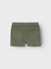 Lade das Bild in den Galerie-Viewer, NKFROSE Shorts - Deep Lichen Green
