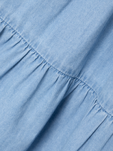 Lade das Bild in den Galerie-Viewer, NKFSIGNE Dresses - Medium Blue Denim
