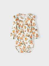 Lade das Bild in den Galerie-Viewer, NBFFALINE T-Shirts &amp; Tops - Bright White
