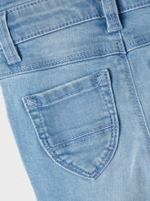 Lade das Bild in den Galerie-Viewer, NMFPOLLY Jeans - Light Blue Denim
