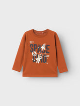 Lade das Bild in den Galerie-Viewer, NMMNIELS T-Shirts &amp; Tops - Bombay Brown
