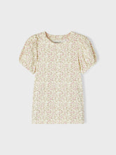 Lade das Bild in den Galerie-Viewer, NMFJUSTICE T-shirts &amp; Tops - Lemon Icing
