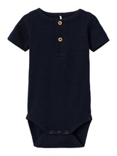 Lade das Bild in den Galerie-Viewer, NBMKAB T-shirts &amp; Tops - Dark Sapphire
