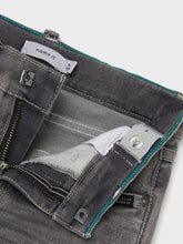 Lade das Bild in den Galerie-Viewer, NKMTHEO Shorts - Dark Grey Denim
