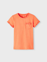 Lade das Bild in den Galerie-Viewer, NMFFABIENNE T-Shirts &amp; Tops - Coral
