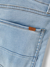 Lade das Bild in den Galerie-Viewer, NKMTHEO Jeans - Light Blue Bleached Denim
