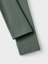 Lade das Bild in den Galerie-Viewer, NKFVIVIAN Pants - Laurel Wreath
