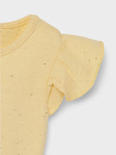 Lade das Bild in den Galerie-Viewer, NBFJEANETTE T-shirts &amp; Tops - Golden Haze
