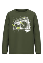 Lade das Bild in den Galerie-Viewer, NKMVAGNO T-Shirts &amp; Tops - Rifle Green
