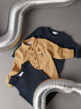 Lade das Bild in den Galerie-Viewer, NMMREBAM Shirts - Bone Brown
