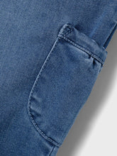 Lade das Bild in den Galerie-Viewer, NMFBELLA Jeans - Medium Blue Denim
